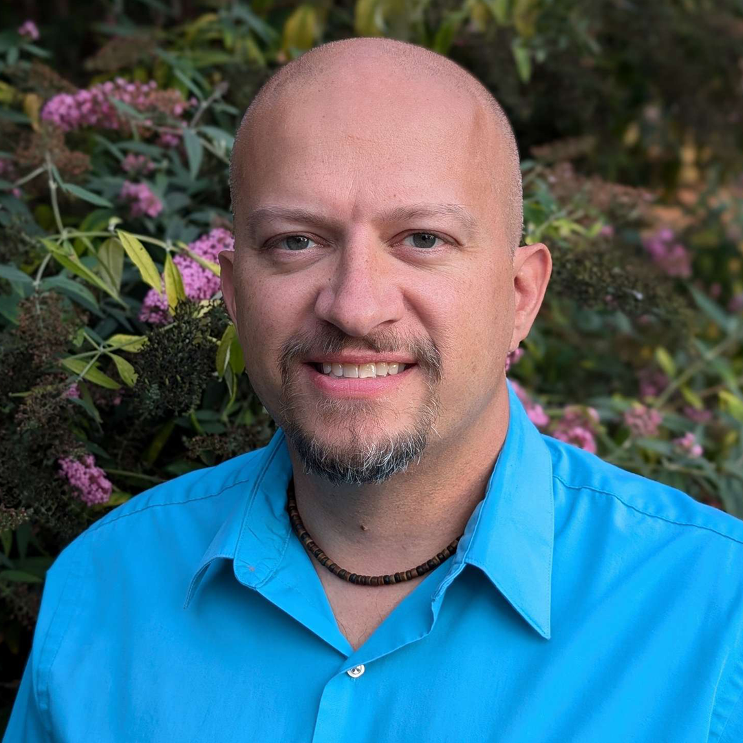 Derek Ross